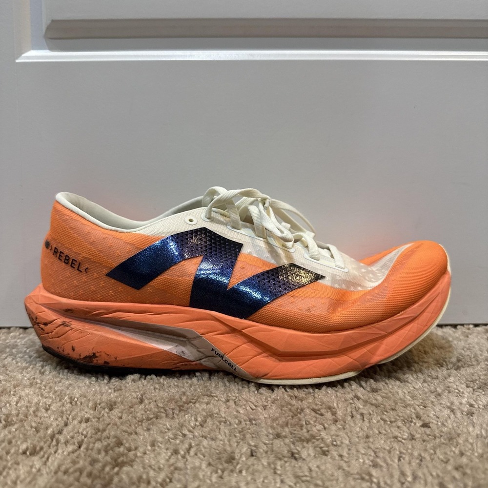 New Balance FuelCell Rebel v4 Shoes Womens Sz 10.5 Wide D Orange Running WFCXCC4